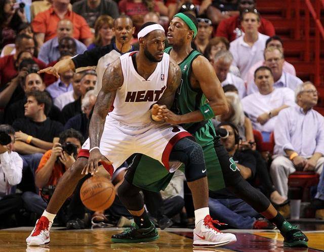 聚焦全球体 聚焦全球体